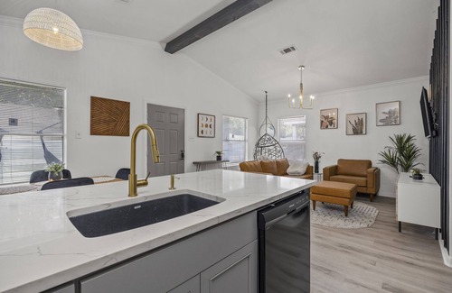 Northside Casa | Wonderful Getaway in East Houston