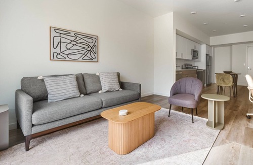 Hayward Apartamento | Wonderful Hayward 1BR w/ Heated Pool, near Shops & Dining, by Blueground