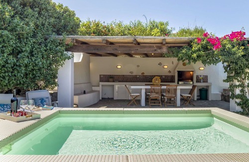 Santa Reparata Casa | Preciosa casa de vacaciones privada con piscina privada, A/C, WIFI, TV, terraza y aparcamiento