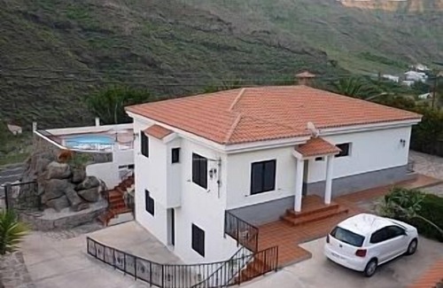 Mogan Villa | * OFERTA ESPECIAL SEPT / OCT * Villa familiar grande con piscinas y vistas a la montaña