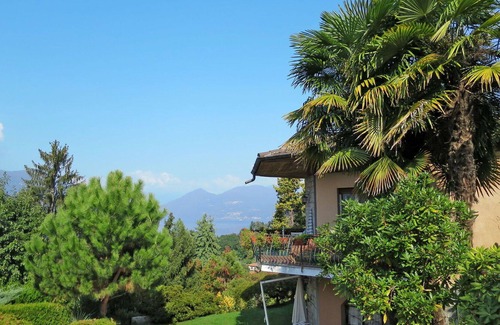 Porto Valtravaglia Casa | Estupenda casa de vacaciones privada con WIFI, piscina privada, TV, terraza y aparcamiento