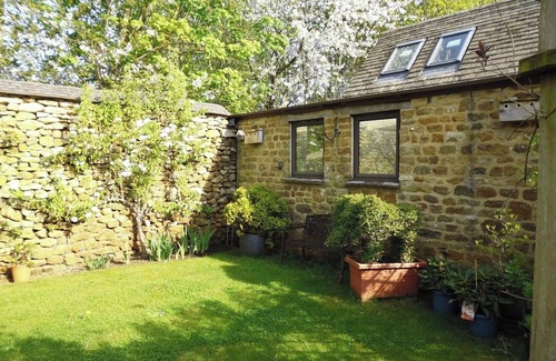 Bloxham Casa | Wonderful Picturesque Countryside Cottage