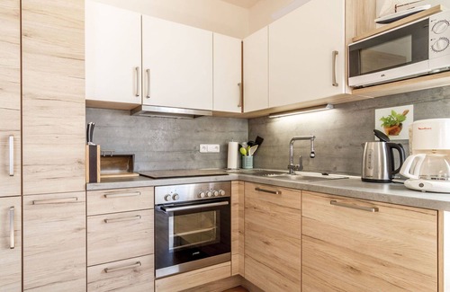 Lojzova Paseka Casa | Maravillosa casa de vacaciones privada con WIFI, TV, terraza, mascotas permitida y aparcamiento