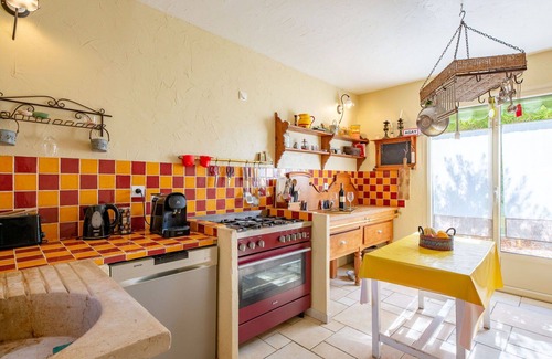 Agay Villa | Estupenda casa de vacaciones privada con WIFI, piscina privada, A/C, TV, terraza y aparcamiento