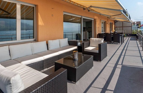 Ennetbuergen Casa | Estupenda casa de vacaciones privada con WIFI, TV, terraza, mascotas permitida y aparcamiento