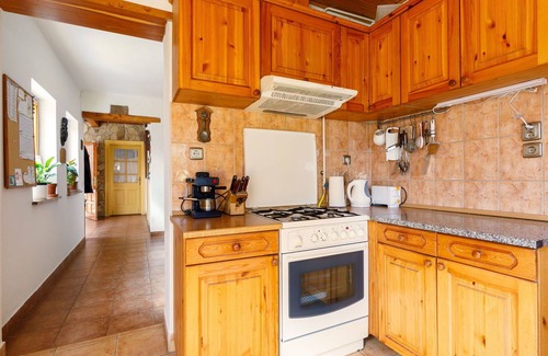 Latrany Casa | Maravillosa casa de vacaciones privada para 5 personas con WIFI, TV, terraza y aparcamiento