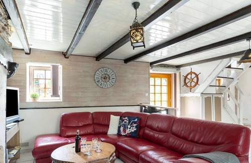Hanvec Casa | Estupenda casa de vacaciones privada con TV, terraza, mascotas permitida y aparcamiento