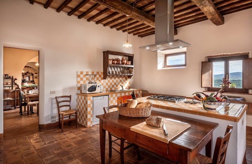 Castellina in Chianti Villa | Casa de vacaciones privada con WIFI, piscina privada, TV, patio, vista panorámica, cerca de Siena