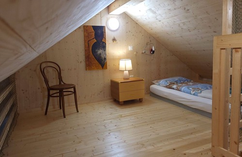 Malvaglia-dagro Casa | Maravillosa casa de vacaciones privada para 4 personas con TV, patio y mascotas permitida