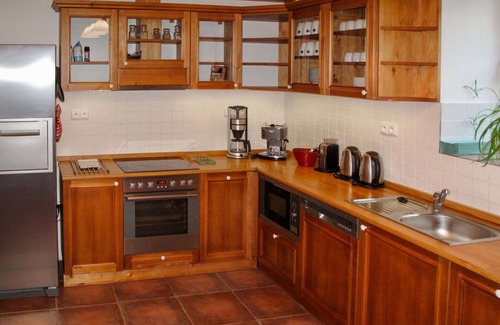 Holetin Villa | Casa de vacaciones privada con WIFI, piscina privada, TV, terraza, mascotas permitida, aparcamiento