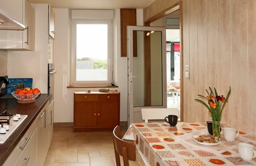 Pleubian Casa | Maravillosa casa de vacaciones privada con WIFI, TV, terraza, mascotas permitida y aparcamiento