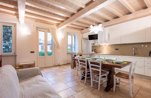 San Desiderio Casa | Maravillosa casa de vacaciones privada con WIFI, A/C, piscina privada, TV, terraza y aparcamiento