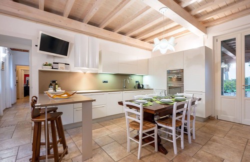 San Desiderio Casa | Maravillosa casa de vacaciones privada con WIFI, A/C, piscina privada, TV, terraza y aparcamiento