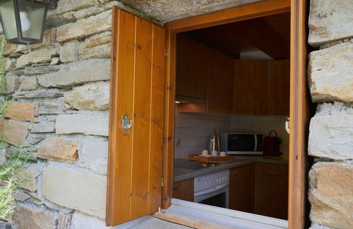 Semione Casa | Casa de vacaciones privada con TV, patio, mascotas permitida, vista panorámica, aparcamiento