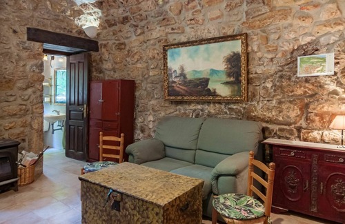 Herrerias Casa | Wonderful private villa for 2 people with TV, terrace and parking
