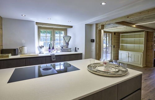 Saas im Prattigau Casa | Maravillosa casa de vacaciones privada con WIFI, TV, patio, vista panorámica y aparcamiento