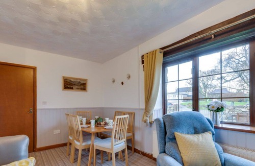 Gaerwen Casa | Maravillosa casa de vacaciones privada con WIFI, TV, patio, mascotas permitida y aparcamiento