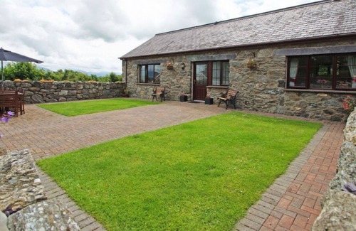 Gaerwen Casa | Maravillosa casa de vacaciones privada con WIFI, TV, patio, mascotas permitida y aparcamiento