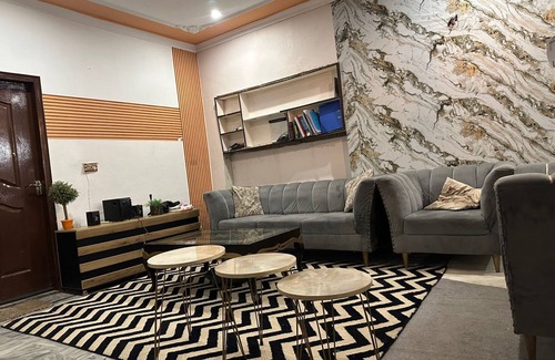 Lahore Casa | Wonderful townhome with WiFi in Lahore. Enjoy Holidays as its your own house.