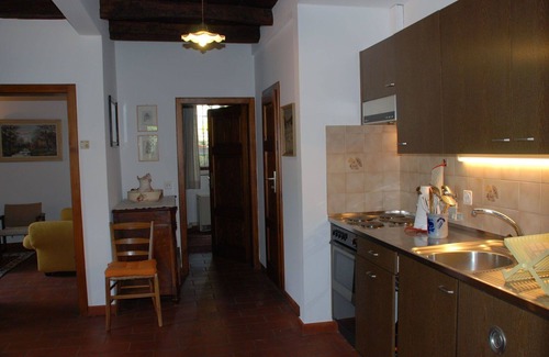 Casima Casa | Maravillosa casa de vacaciones para 4 personas con patio, mascotas permitida y aparcamiento