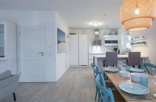 Tating Casa | Maravillosa casa de vacaciones con WIFI, TV, terraza, mascotas permitida y aparcamiento