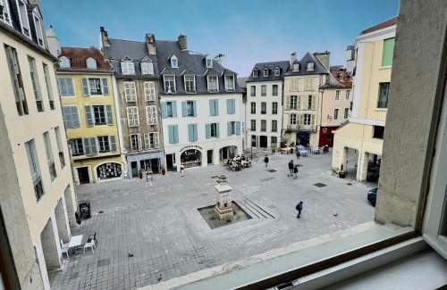 Centre Ville Apartamento | WonderHost, bois et pierre en cœur de ville
