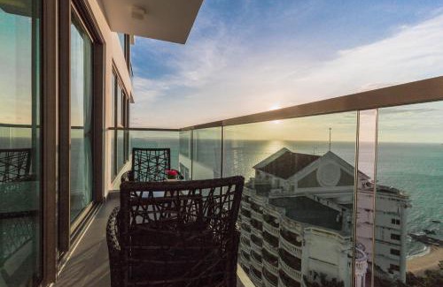 North Pattaya Apartamento | Wongamat Tower by Pattaya Sunny Rentals
