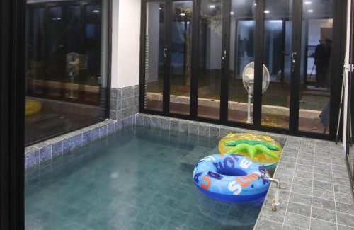 Wonju Casa | Wonju Gwirae 630 Dog Pool Villa