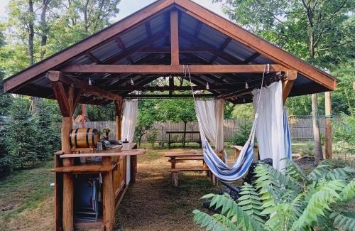 Brochow Otro | Wood Camping