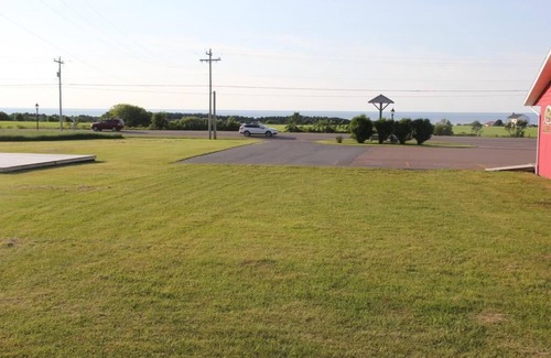 Cavendish Cabaña | Wood Duck Cottage