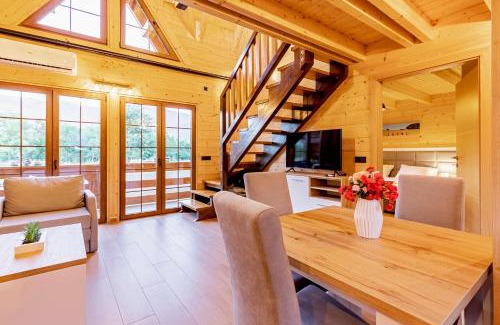 Korenica Chalet De Esquí | Wood Fairy