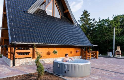 Korenica Chalet De Esquí | Wood Fairy