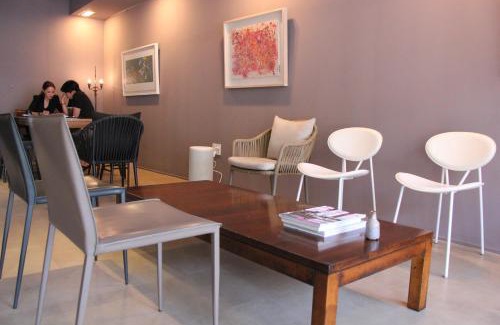 Suyeong-Gu Hotel | Wood House Hotel