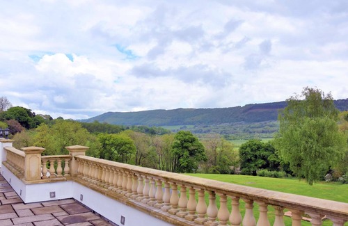 Coed-Y-Paen Cabaña | Woodbank, LLANHENNOCK