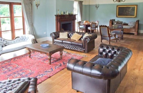 Coed-Y-Paen Casa | Woodbank