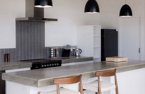 Woodbridge Casa | Woodbridge Hill Country Escape