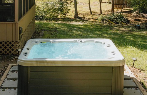 Fairview Casa | Wooded Rhinebeck-Beacon area Escape w/Outdoor Spa
