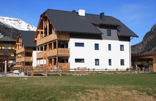 Mauterndorf Chalet De Esquí | Wooden chalet in Mauterndorf near Cross Country Meadows