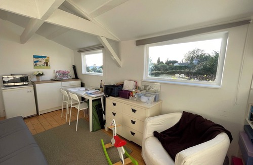 Tourrettes Chalet De Esquí | Wooden cottage, charming and bright for max 2 people + baby