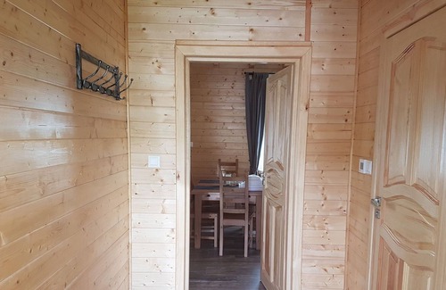 gmina Osiek Casa | Acogedora casa de vacaciones en Skrzynia con terraza