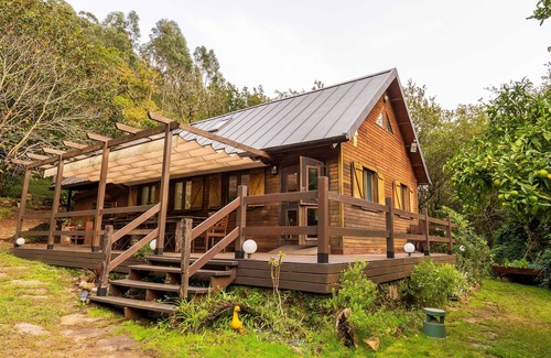 Puebla del Caraminal Cabaña | Wooden House in Remanso do Manantial