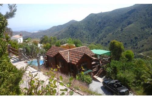 Competa Casa | Wooden Mountain Cabin