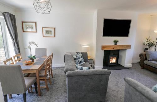 Loftus Casa | Woodend