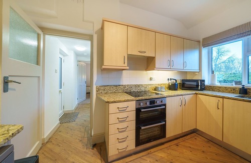 Slyne Cabaña | Woodfield Lodge - Rural Cottages with Hot Tub. Dog-friendly