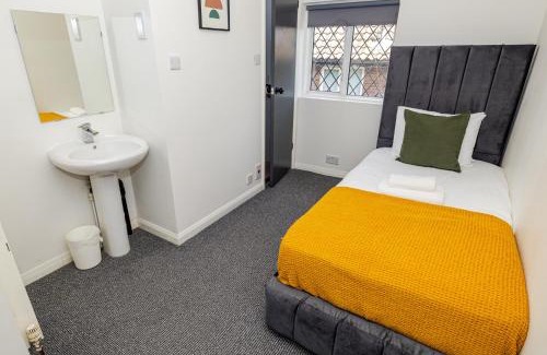 South Woodford Hotel | Woodford Hotel