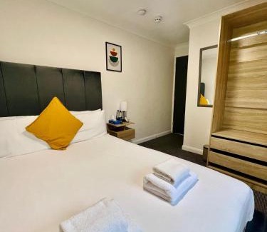 South Woodford Hotel | Woodford Hotel
