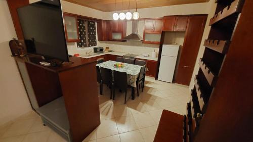 Markopoulon Apartamento | WoodHouse