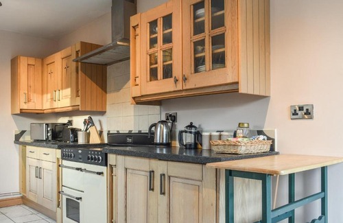 Kidwelly Casa | Woodland Cottage