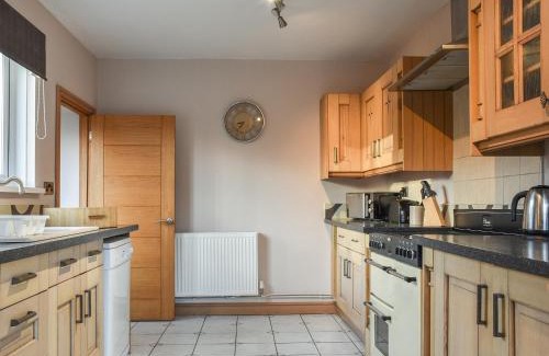 Kidwelly Casa | Woodland Cottage