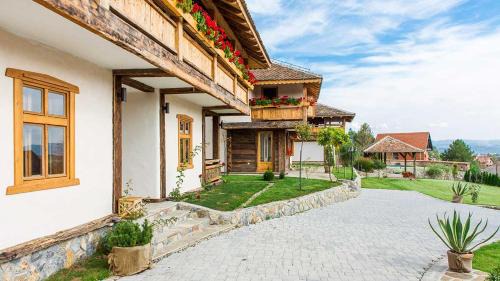 Kragujevac Cama Y Desayuno | Woodland Resort